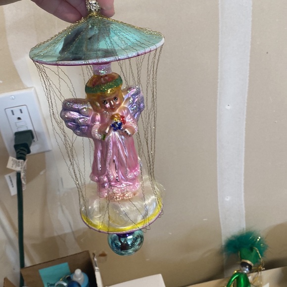 Assorted 9 Blown Glass Christmas ornament. - Picture 4 of 10
